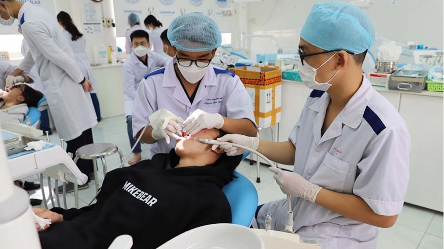 Nearly 86% of Vietnamese children suffer from dental problems